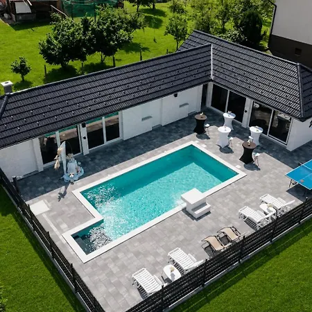 Dayoff Villa